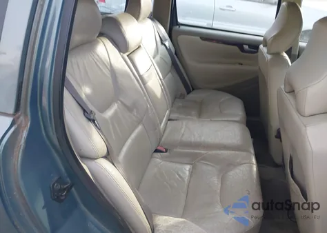 2004 Volvo V70 2.4 из США, поврежденный, VIN YV1SW61T842419883